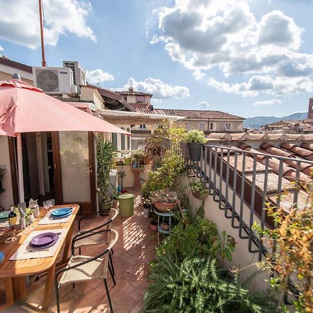 Residenza Al Pavone Luxury With Terrace Daire Lucca Dış mekan fotoğraf