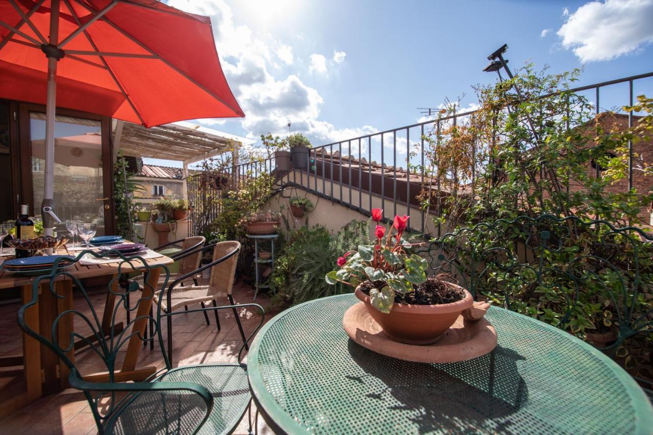 Residenza Al Pavone Luxury With Terrace Daire Lucca Dış mekan fotoğraf