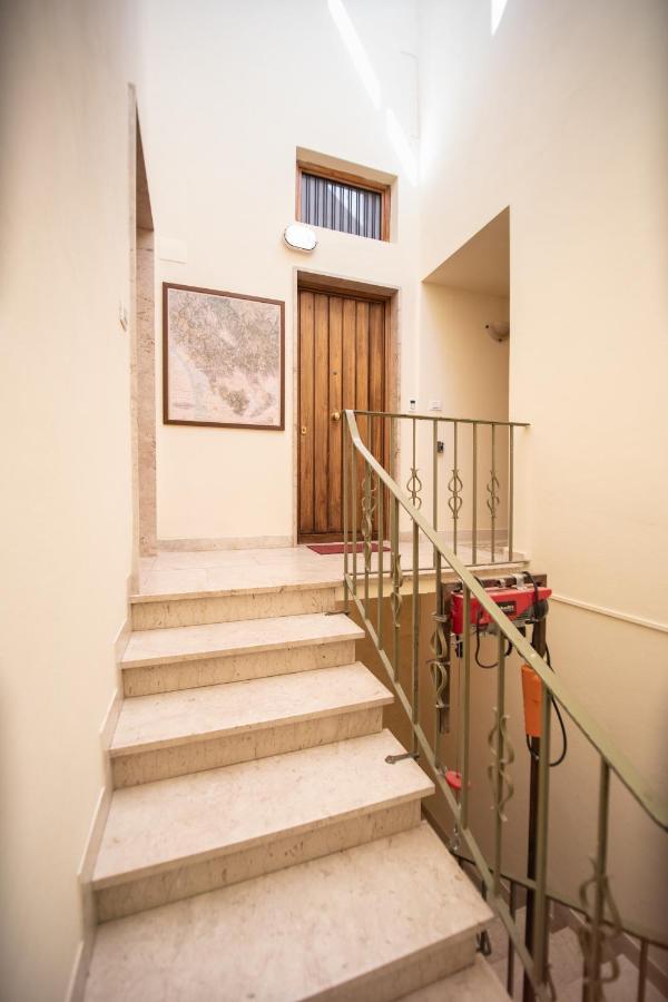 Residenza Al Pavone Luxury With Terrace Daire Lucca Dış mekan fotoğraf