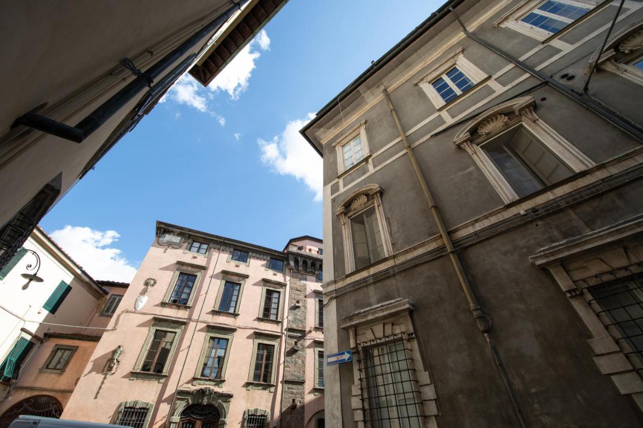Residenza Al Pavone Luxury With Terrace Daire Lucca Dış mekan fotoğraf